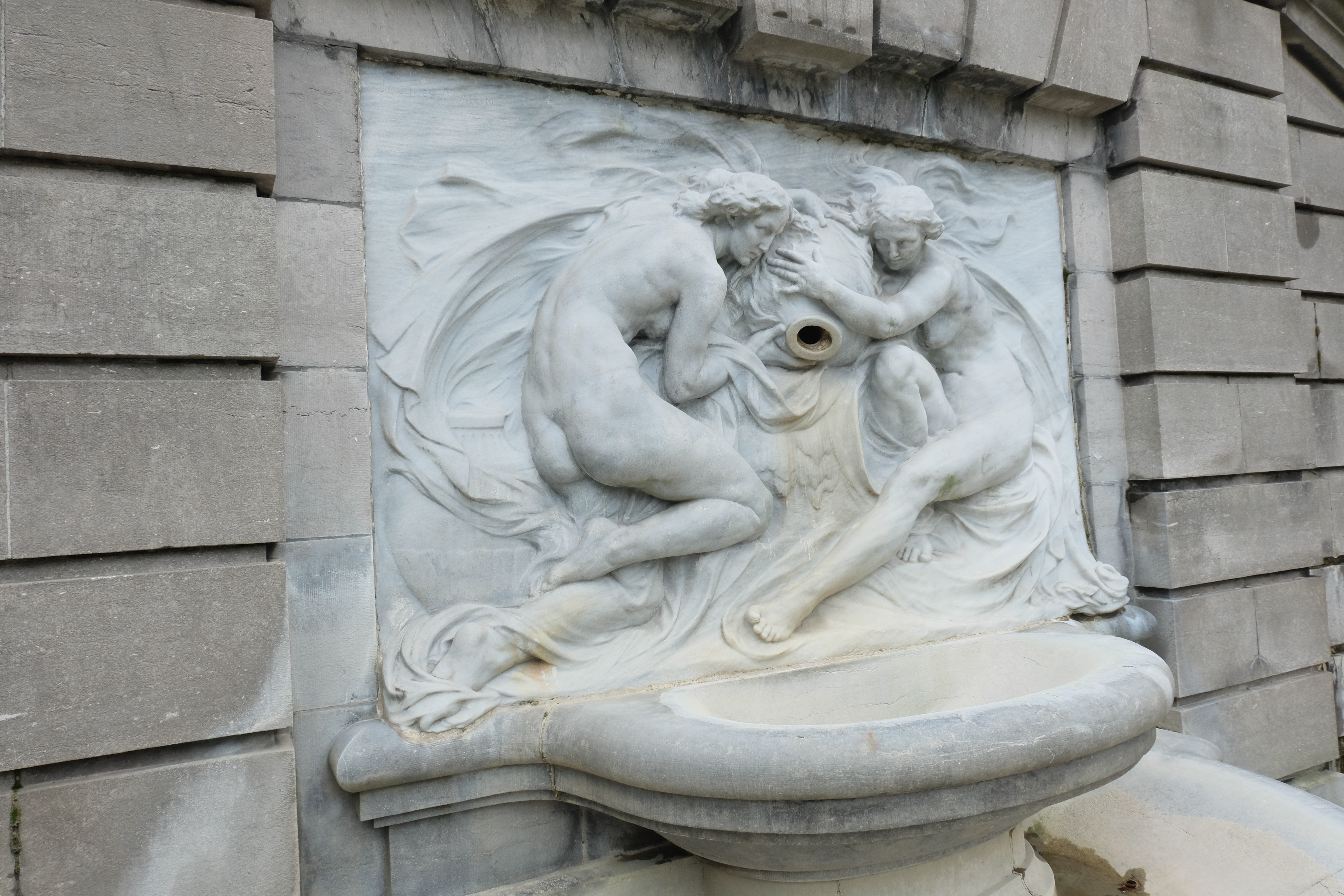 Bas Relief Fountain preview image 1
